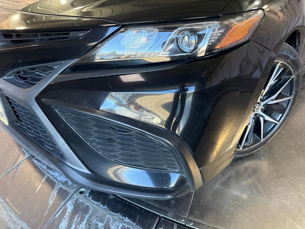 Thumbnail: 2022 Toyota Camry - 18