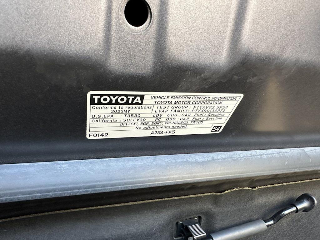 Thumbnail: 2023 Toyota Camry - 18