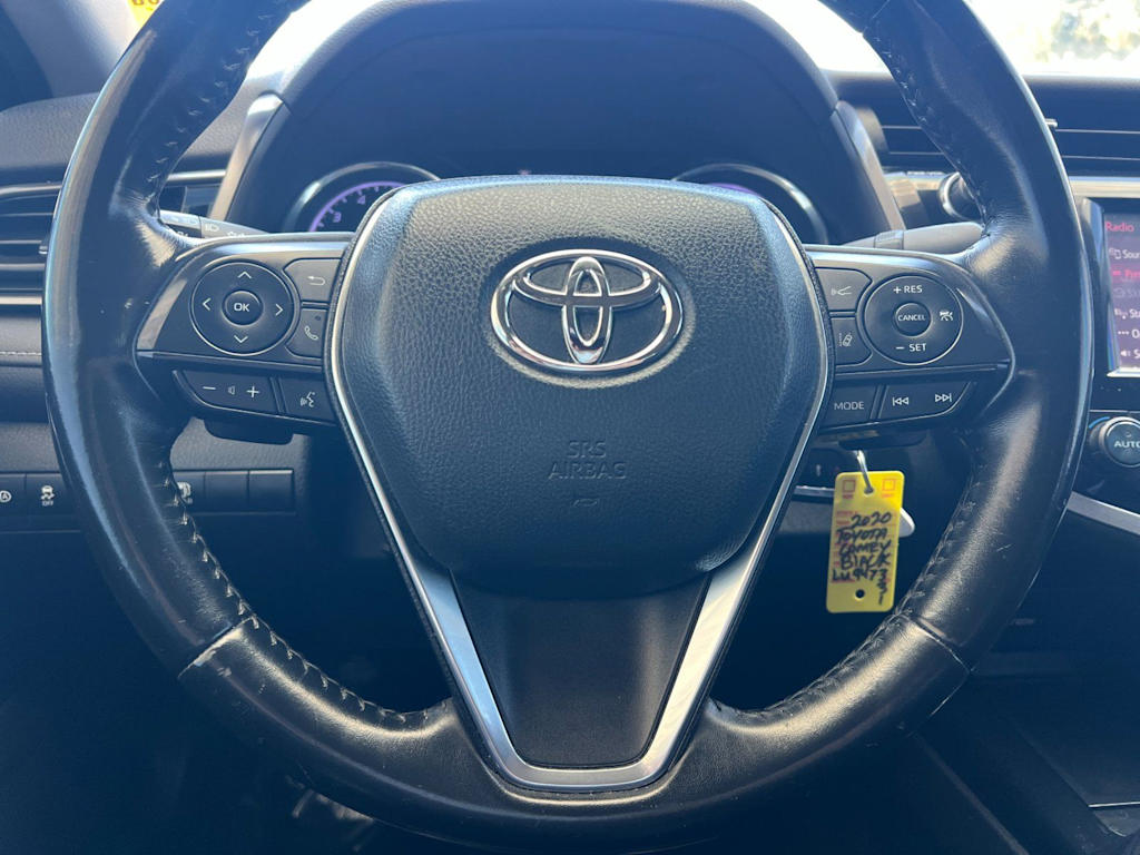 Thumbnail: 2020 Toyota Camry - 26