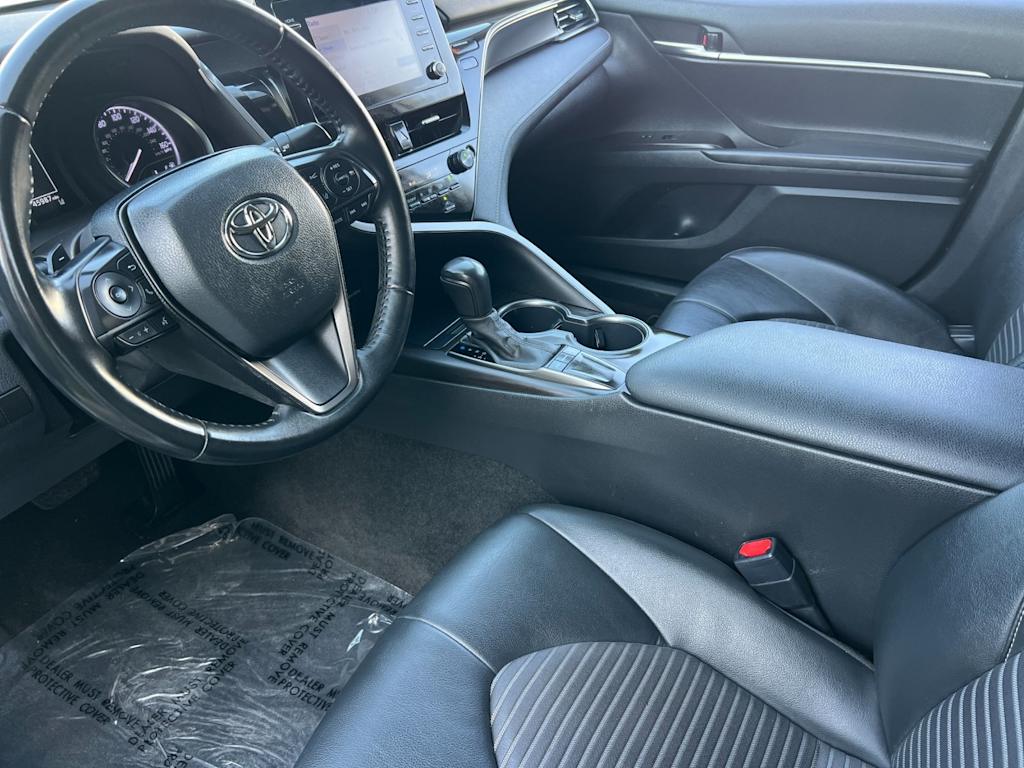 Thumbnail: 2022 Toyota Camry - 9