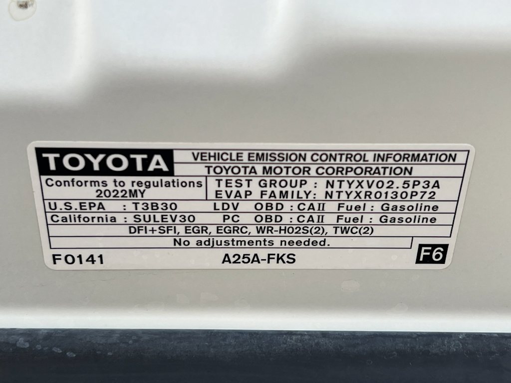 Thumbnail: 2022 Toyota Camry - 17