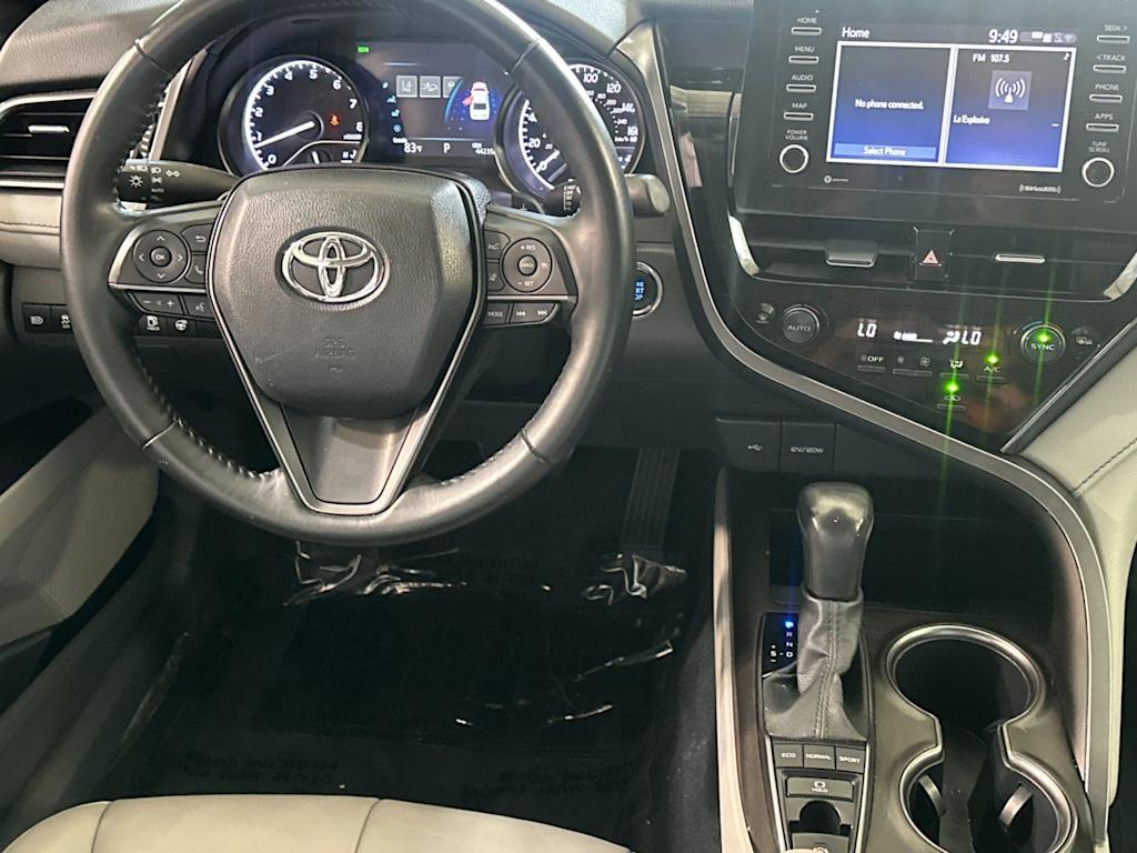 Thumbnail: 2023 Toyota Camry - 12
