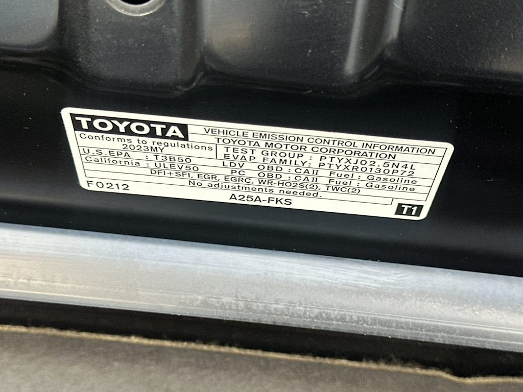 Thumbnail: 2023 Toyota Camry - 18