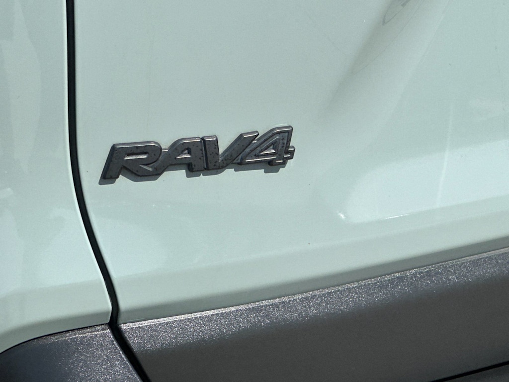 Thumbnail: 2023 Toyota RAV4 - 7
