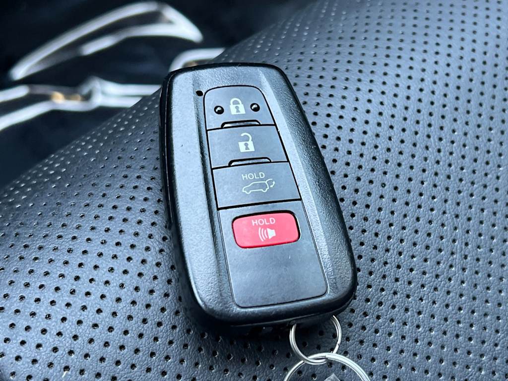 Thumbnail: 2023 Toyota RAV4 - 18