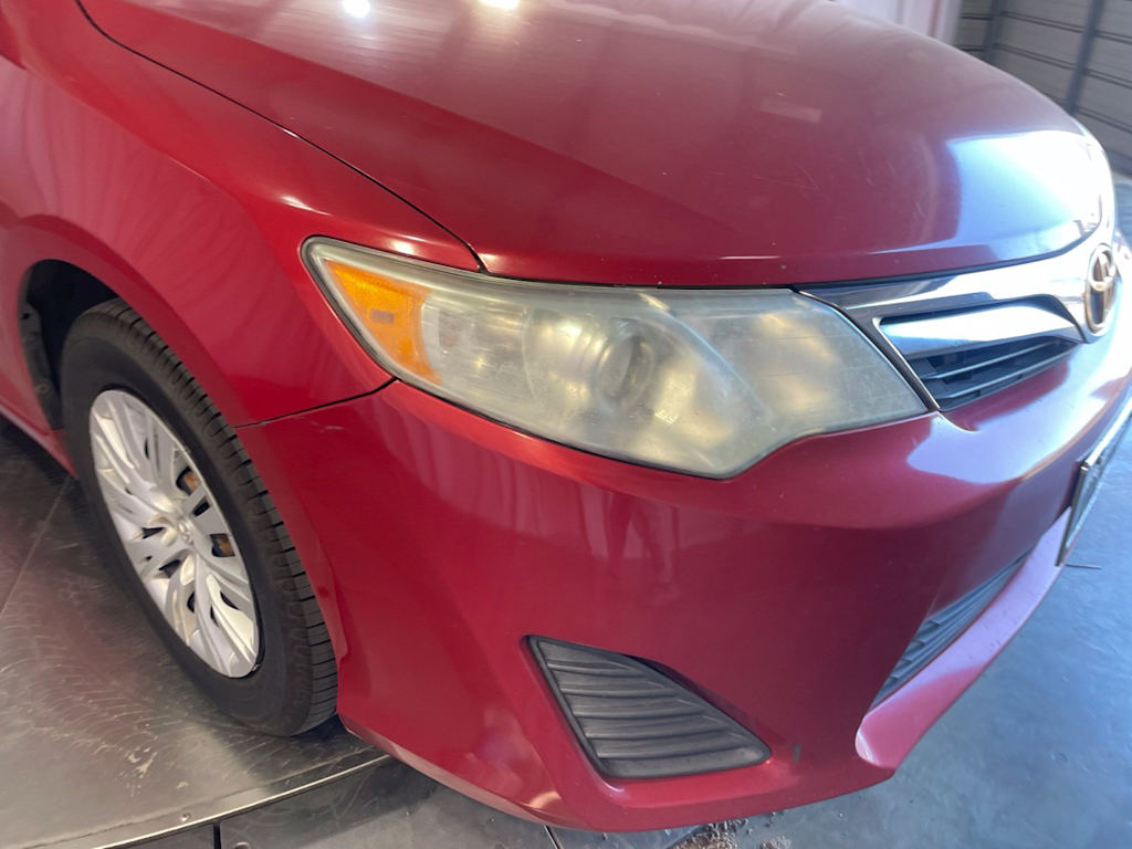 Thumbnail: 2012 Toyota Camry - 17