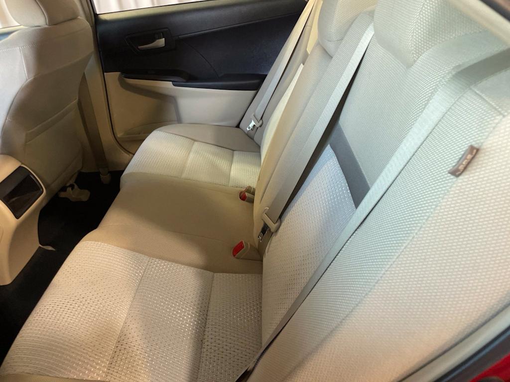 Thumbnail: 2012 Toyota Camry - 8