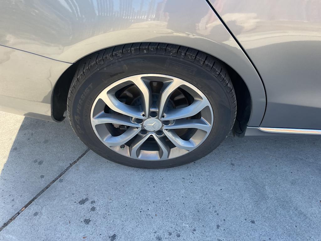 2016 Mercedes-Benz C-Class C 300 17