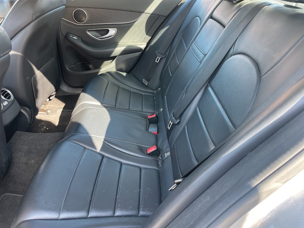 2016 Mercedes-Benz C-Class C 300 7