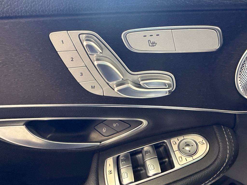 Thumbnail: 2019 Mercedes-Benz C-Class - 18