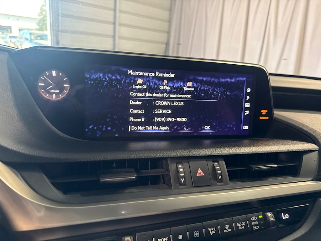 Thumbnail: 2020 Lexus ES - 10