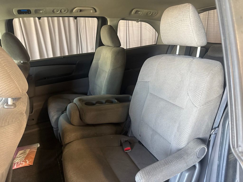 Thumbnail: 2011 Honda Odyssey - 9