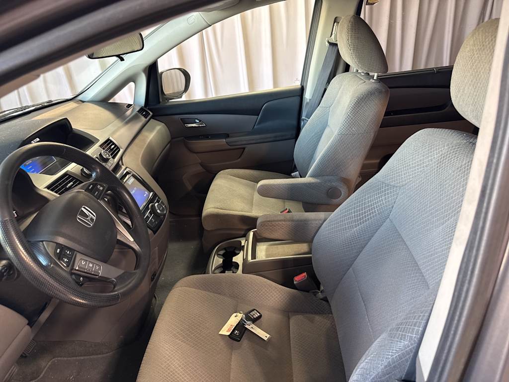 Thumbnail: 2016 Honda Odyssey - 7