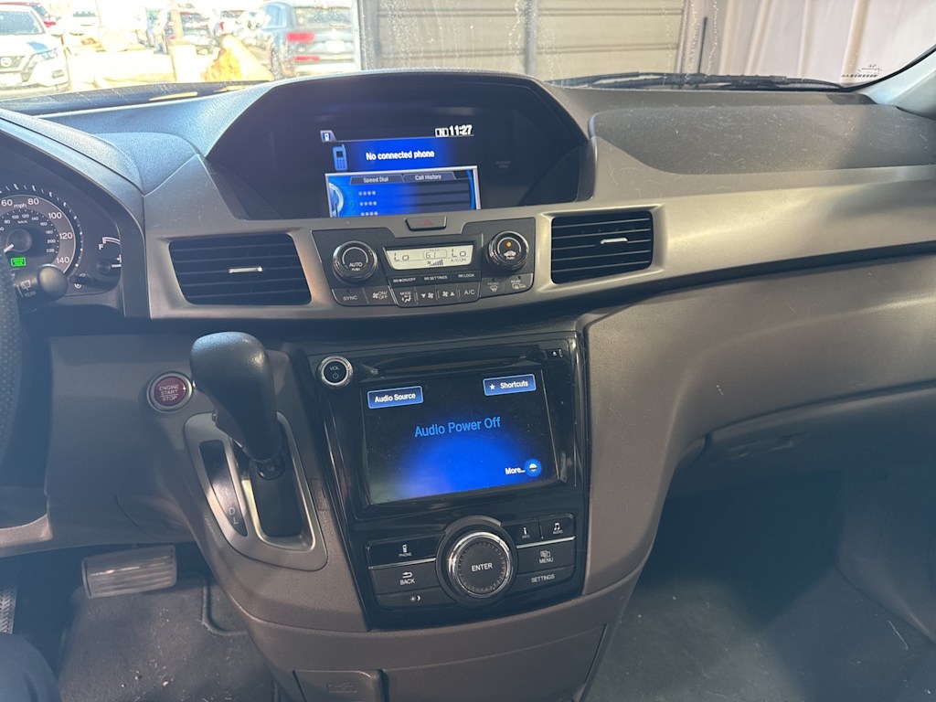 Thumbnail: 2016 Honda Odyssey - 9