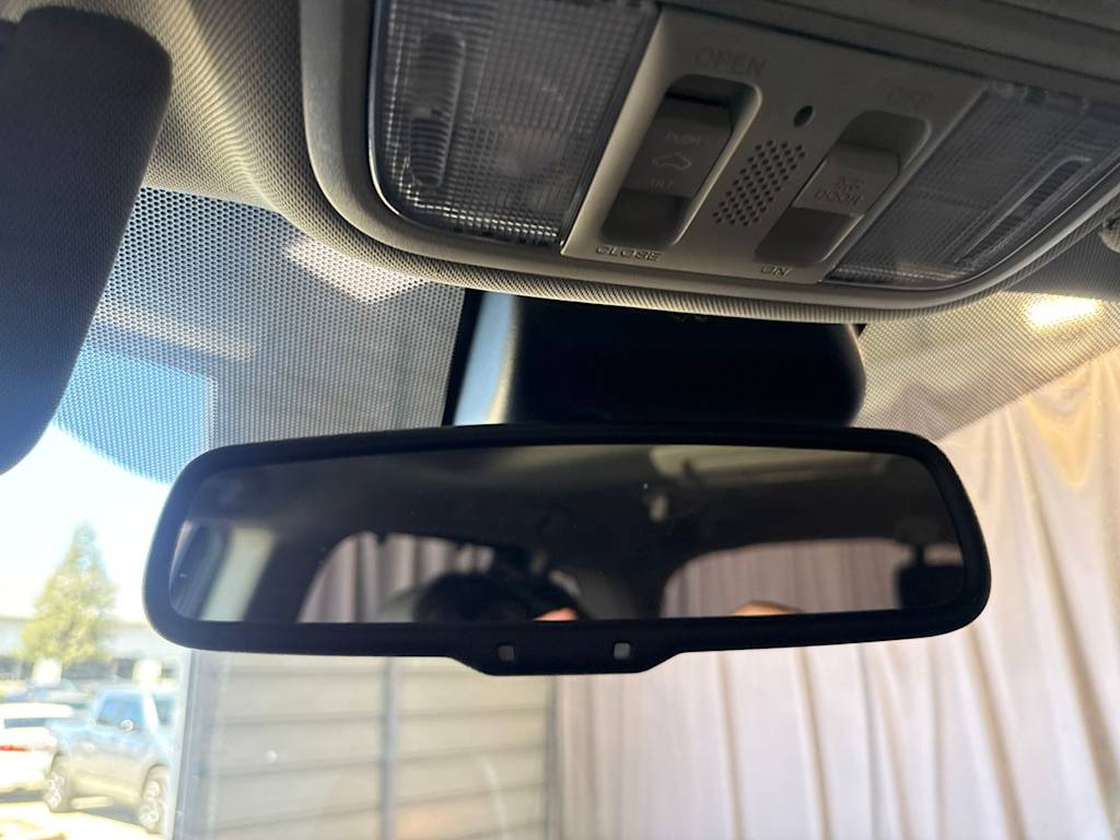 Thumbnail: 2016 Honda Odyssey - 27
