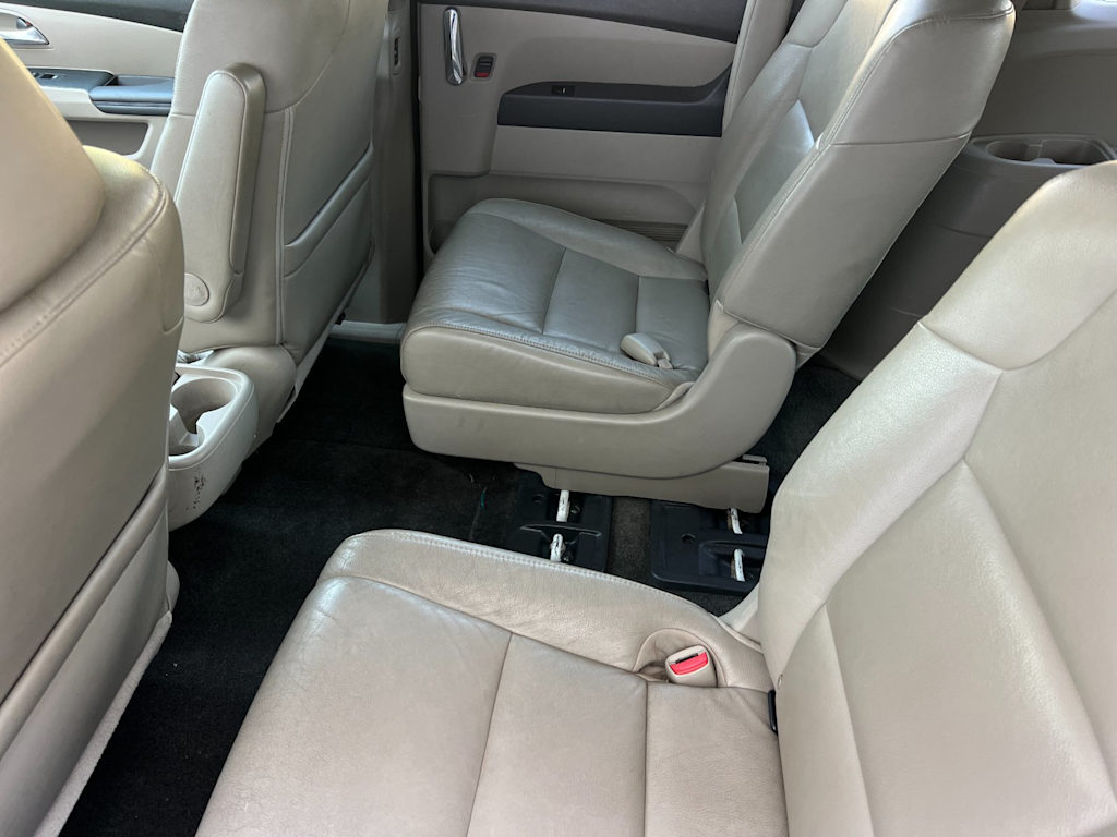 Thumbnail: 2015 Honda Odyssey - 11
