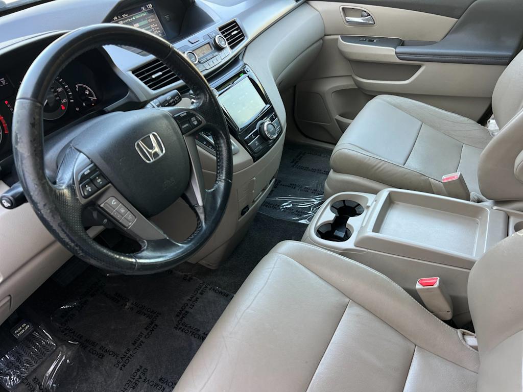 Thumbnail: 2015 Honda Odyssey - 9