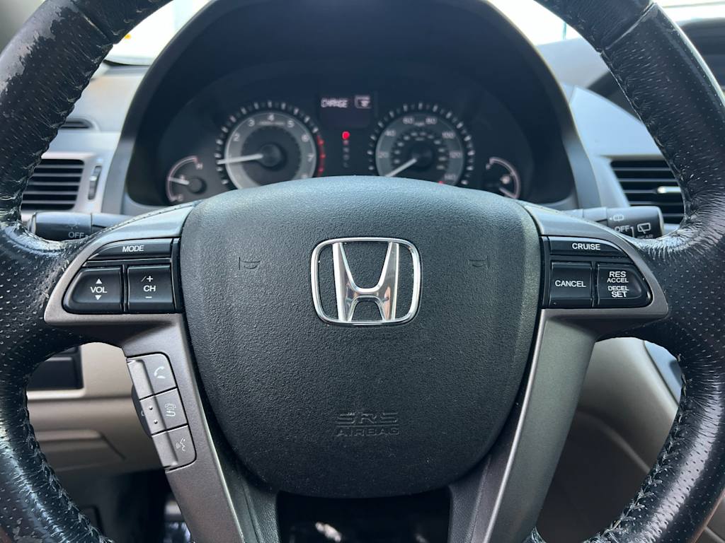 Thumbnail: 2015 Honda Odyssey - 27