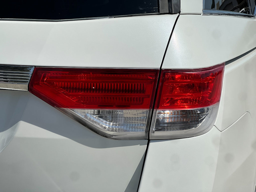 Thumbnail: 2015 Honda Odyssey - 30
