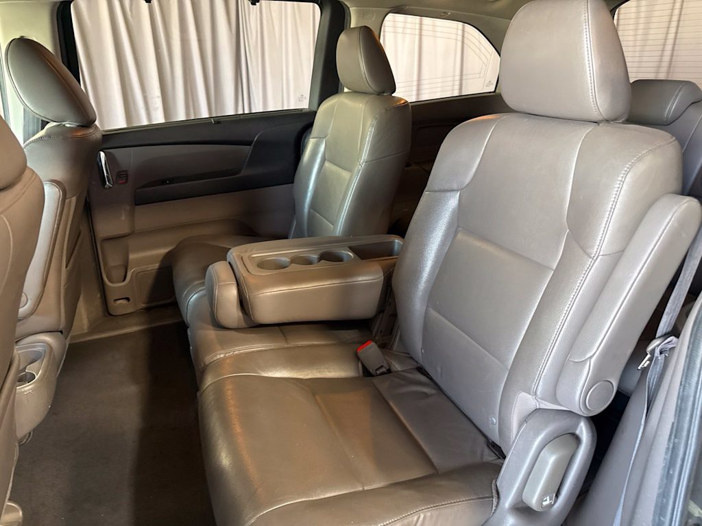 Thumbnail: 2014 Honda Odyssey - 8