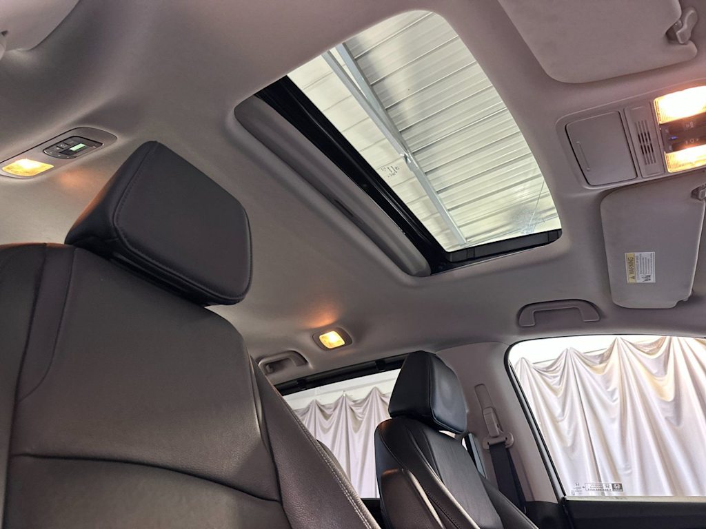 Thumbnail: 2025 Honda Odyssey - 23