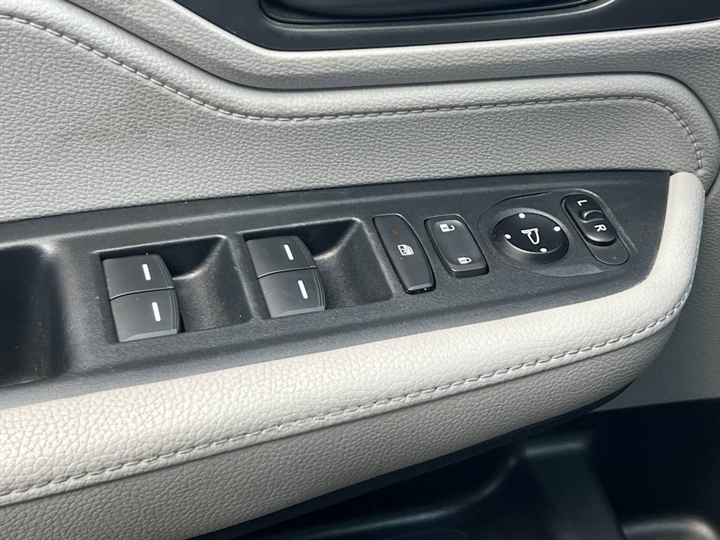 2018 Honda Odyssey EX-L 21