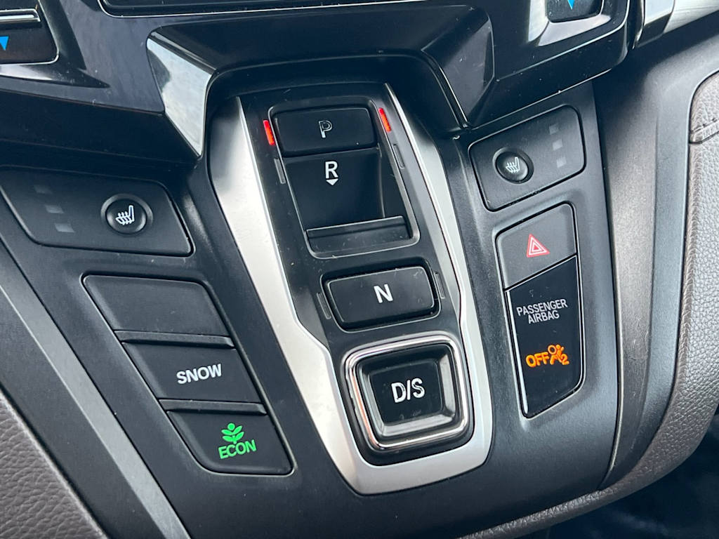 Thumbnail: 2018 Honda Odyssey - 15