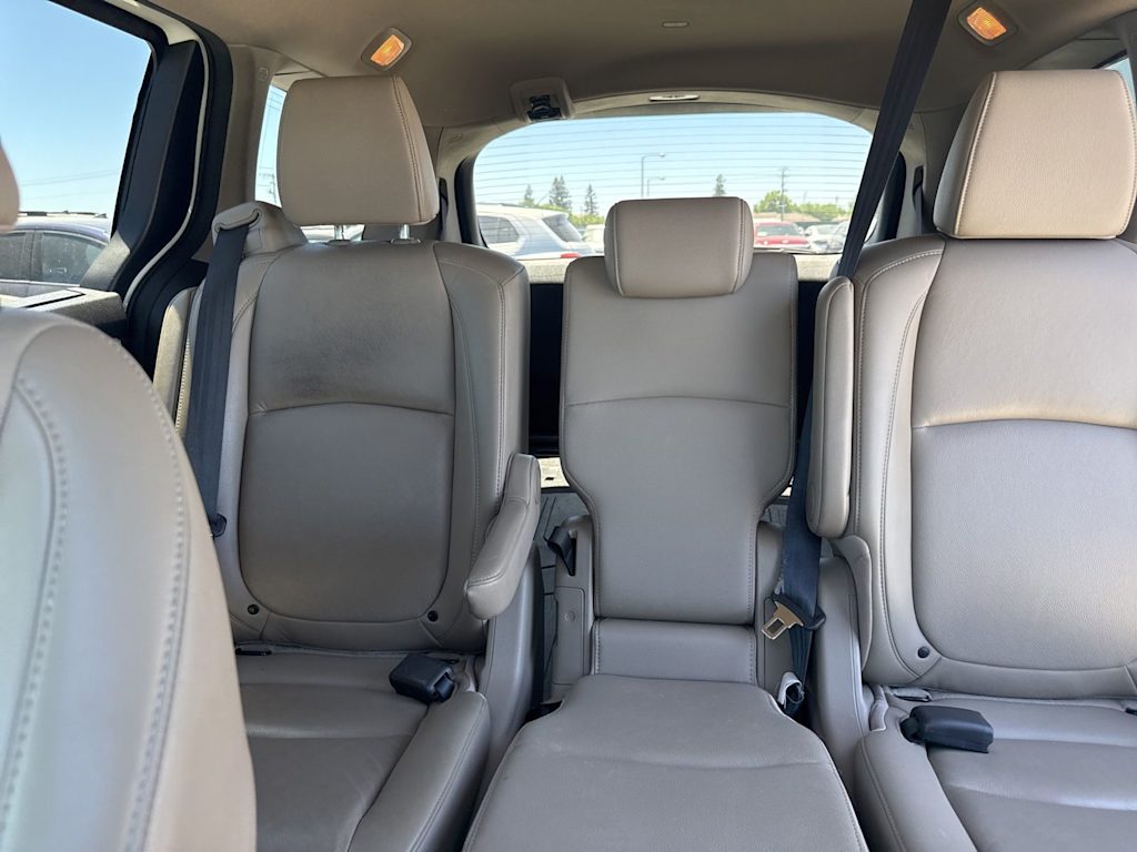 Thumbnail: 2020 Honda Odyssey - 25