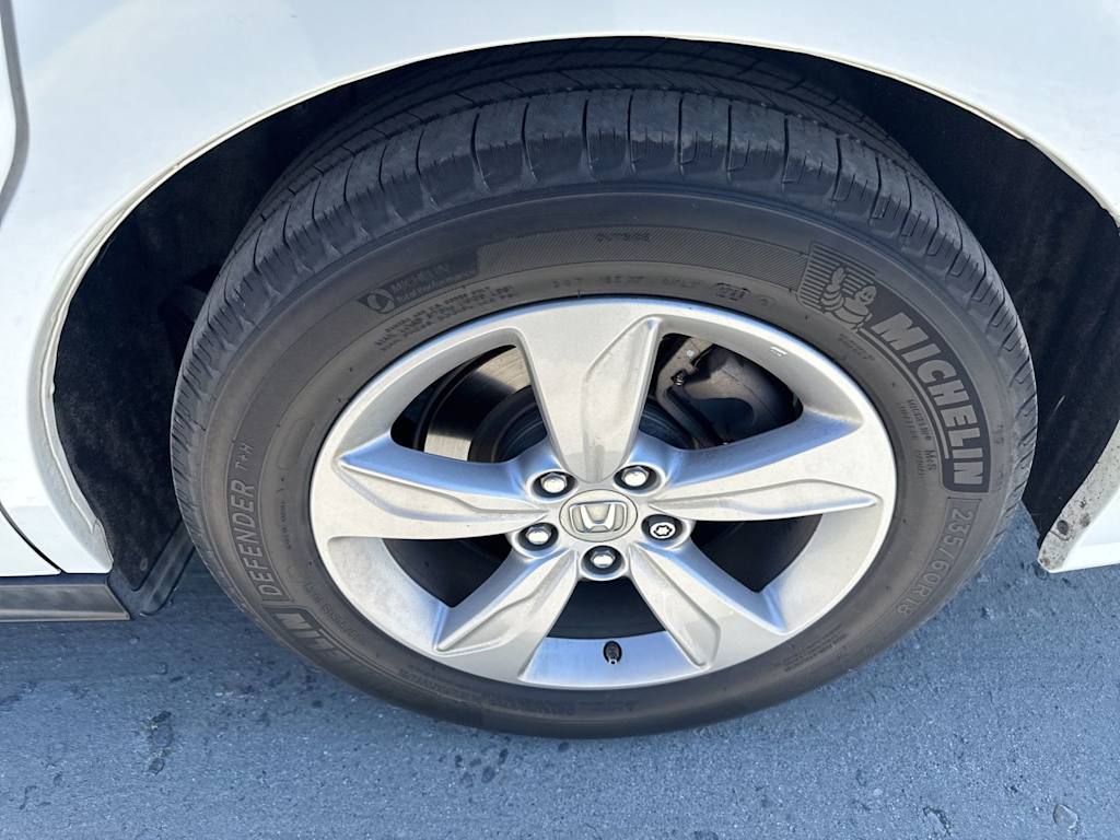 Thumbnail: 2020 Honda Odyssey - 6