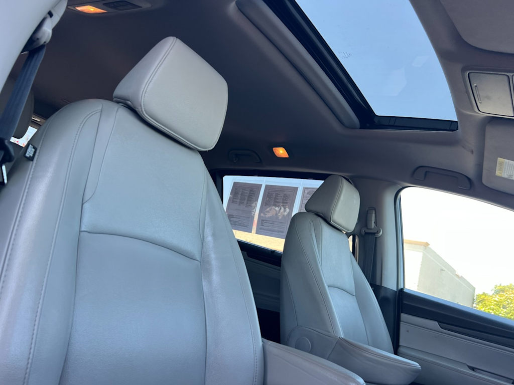 Thumbnail: 2019 Honda Odyssey - 23