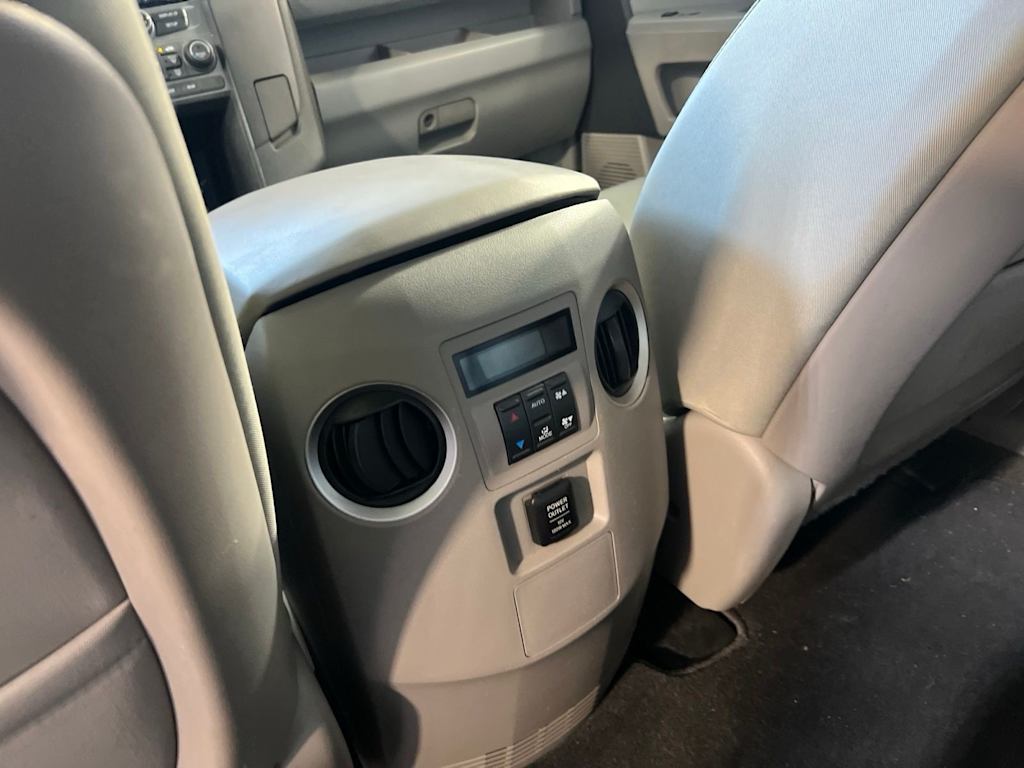 Thumbnail: 2015 Honda Pilot - 21