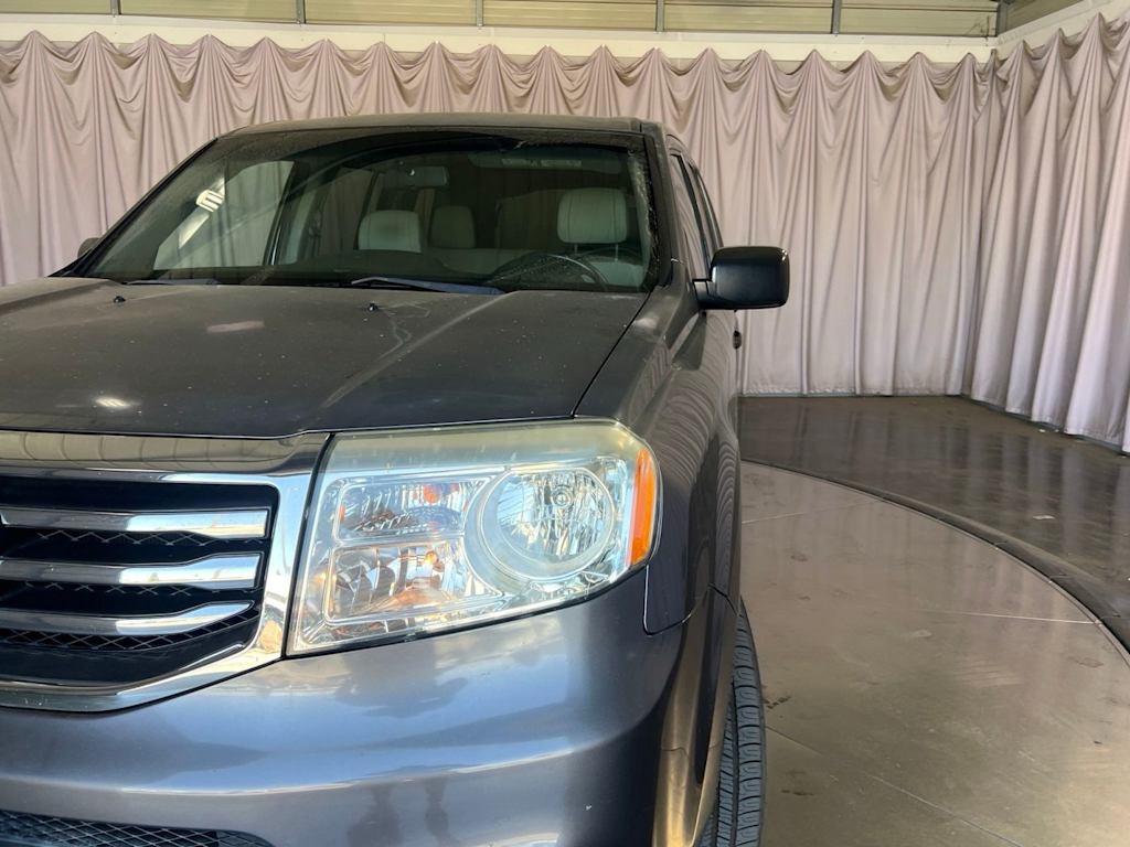 Thumbnail: 2015 Honda Pilot - 17