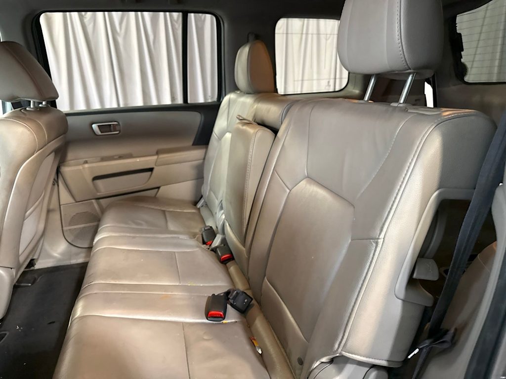Thumbnail: 2013 Honda Pilot - 8