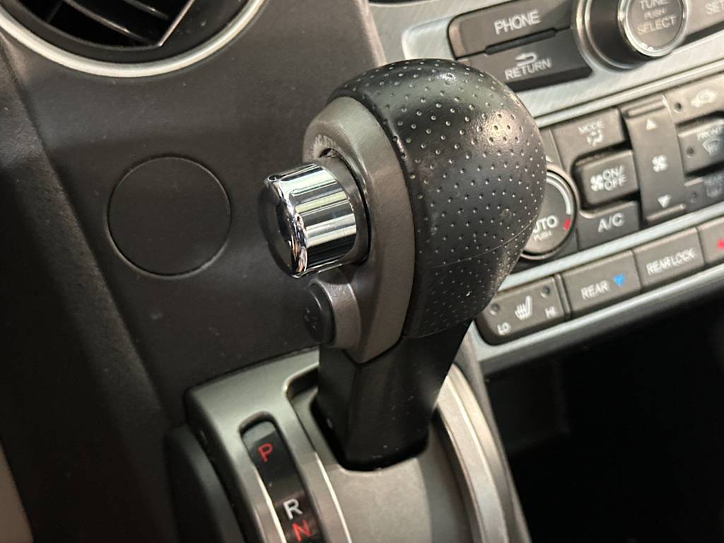 Thumbnail: 2013 Honda Pilot - 14