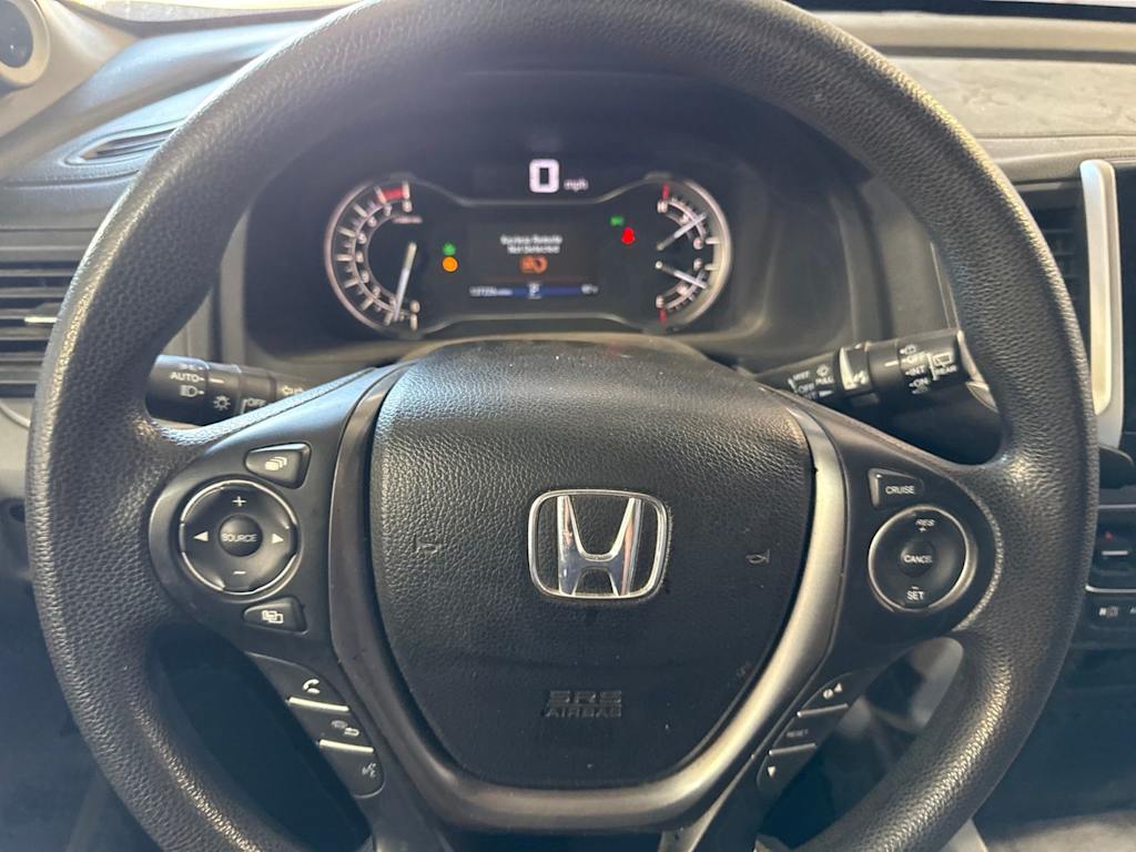 Thumbnail: 2016 Honda Pilot - 24