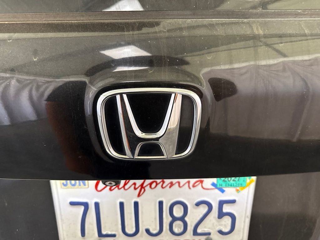 Thumbnail: 2016 Honda Pilot - 19