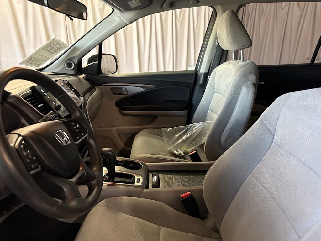 Thumbnail: 2020 Honda Pilot - 4