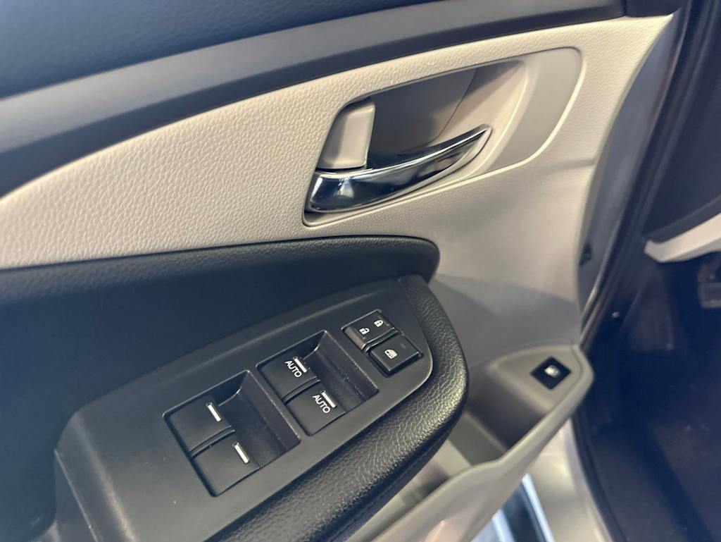 Thumbnail: 2020 Honda Pilot - 14