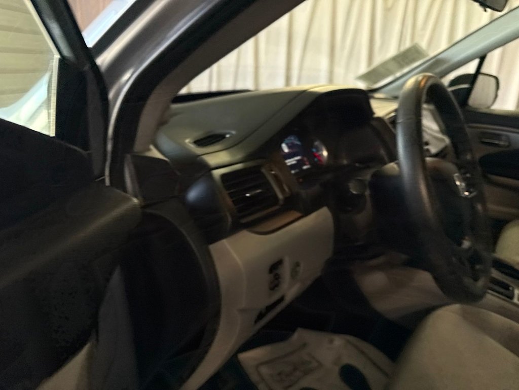 Thumbnail: 2020 Honda Pilot - 15
