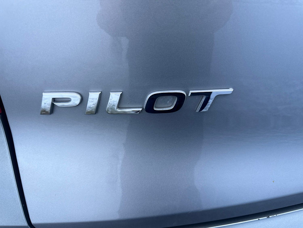 Thumbnail: 2020 Honda Pilot - 3