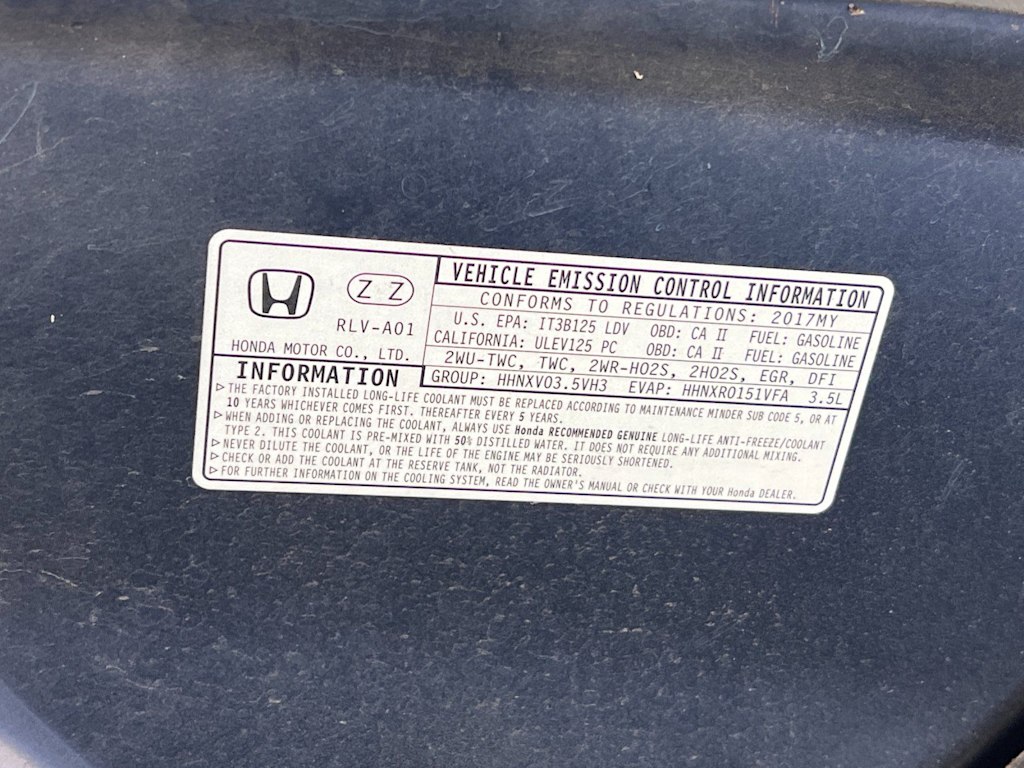 Thumbnail: 2017 Honda Pilot - 18