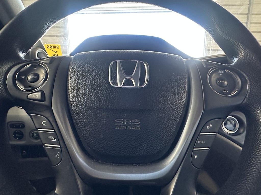 Thumbnail: 2017 Honda Pilot - 28