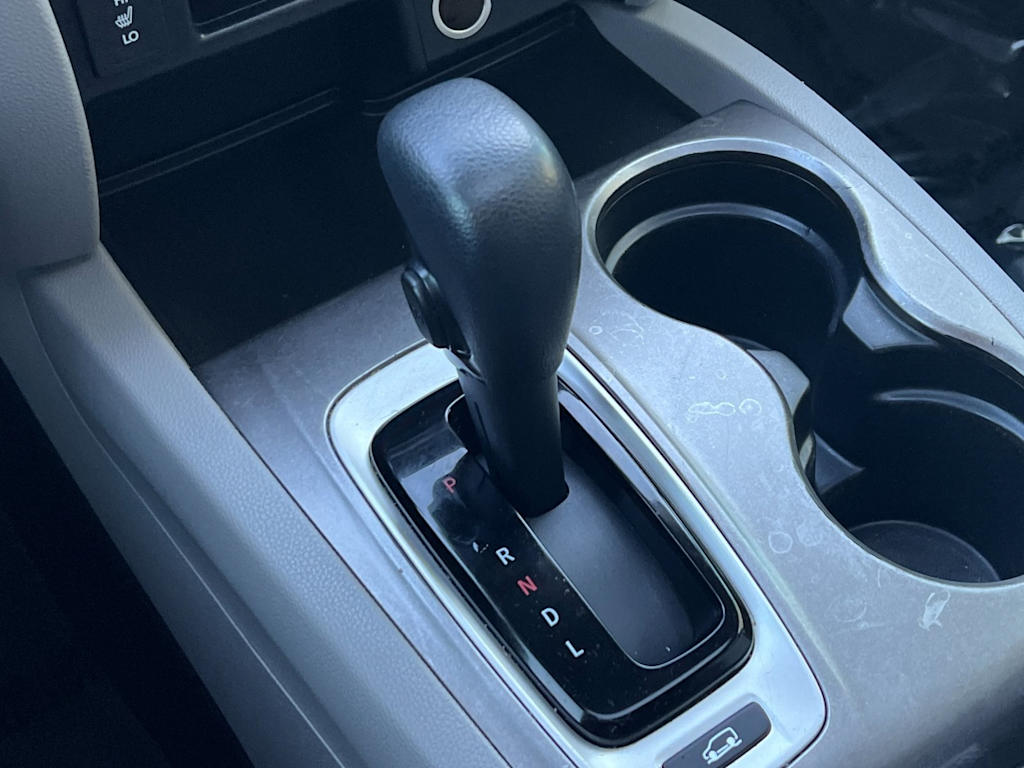 Thumbnail: 2017 Honda Pilot - 14