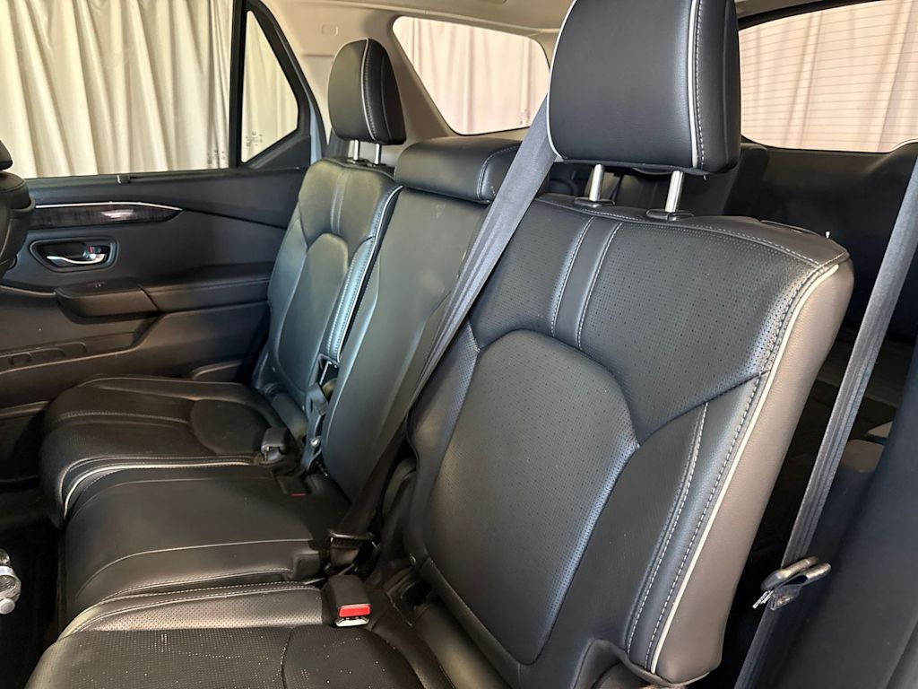 Thumbnail: 2023 Honda Pilot - 10