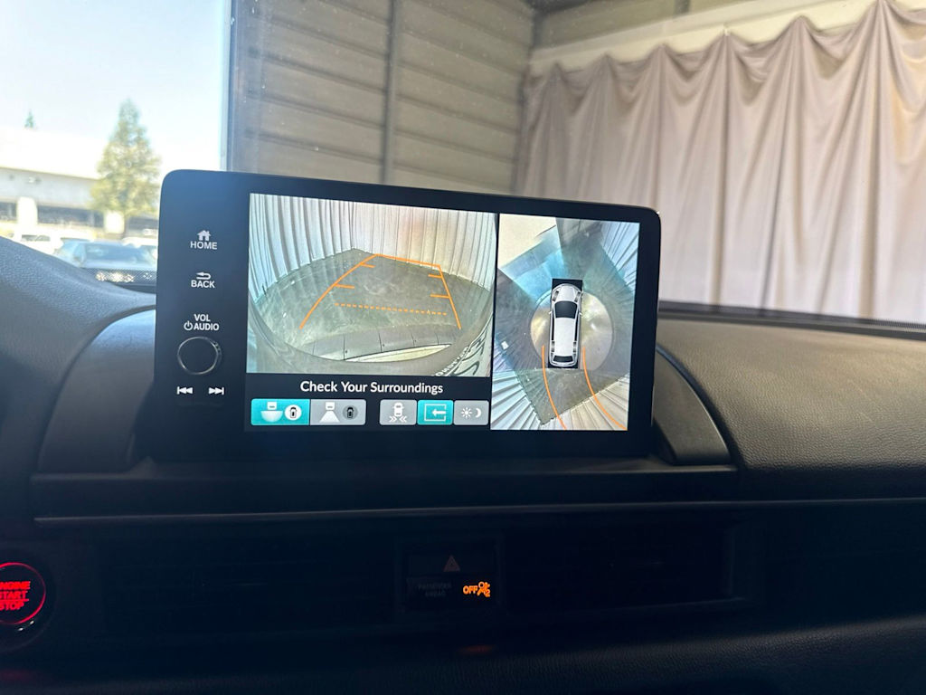 Thumbnail: 2024 Honda Pilot - 27