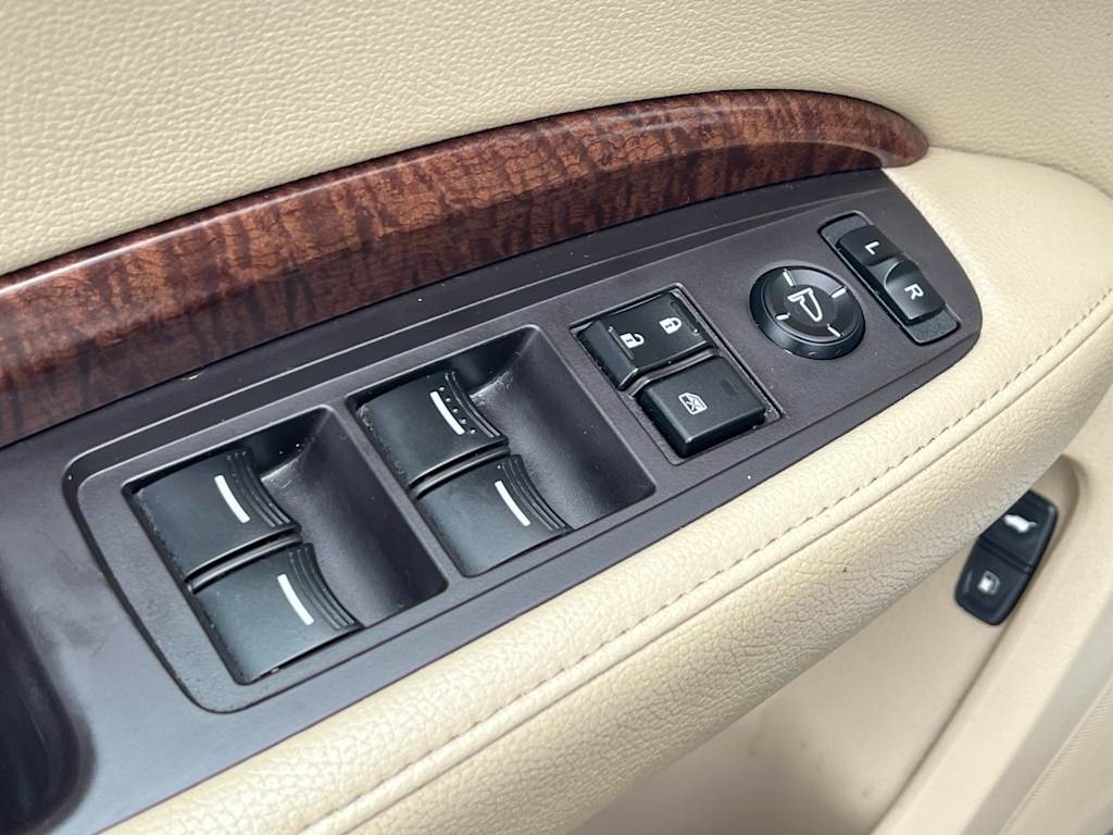 Thumbnail: 2017 Acura MDX - 22