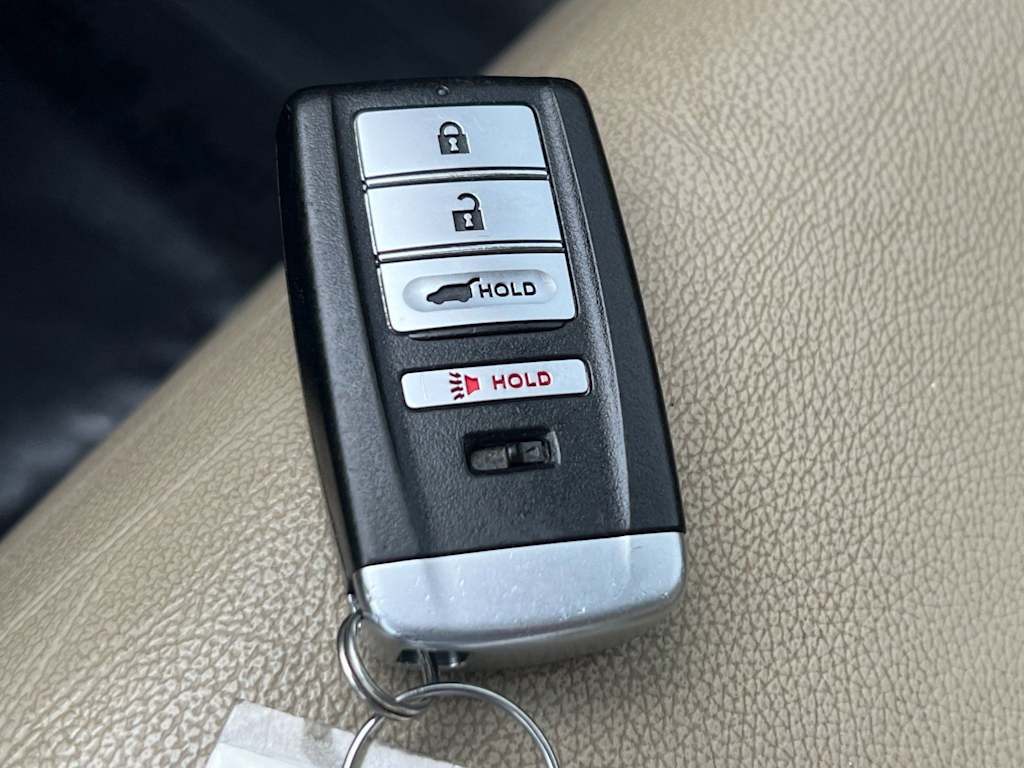 Thumbnail: 2017 Acura MDX - 16