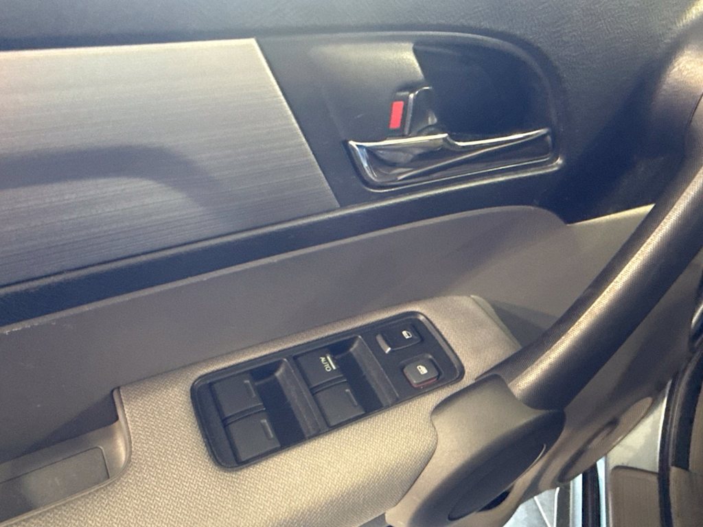 Thumbnail: 2010 Honda CR-V - 7