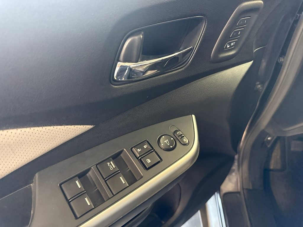 Thumbnail: 2015 Honda CR-V - 23
