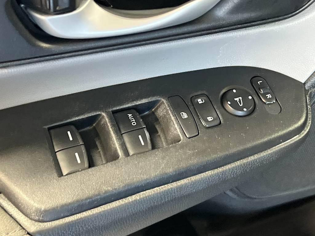 Thumbnail: 2019 Honda CR-V - 24